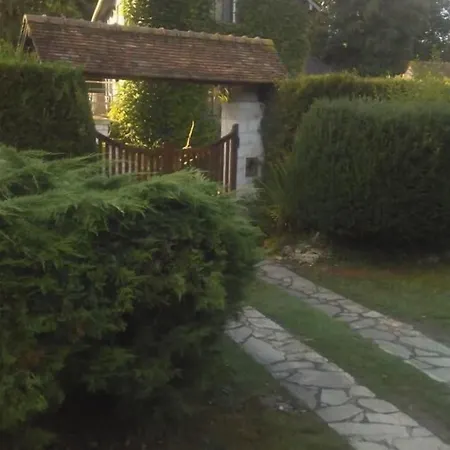 Le Jardin D'eden - Ferme Provisoirement Giverny